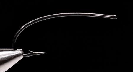 Daiichi 2151 Curved Shank Salmon Hook